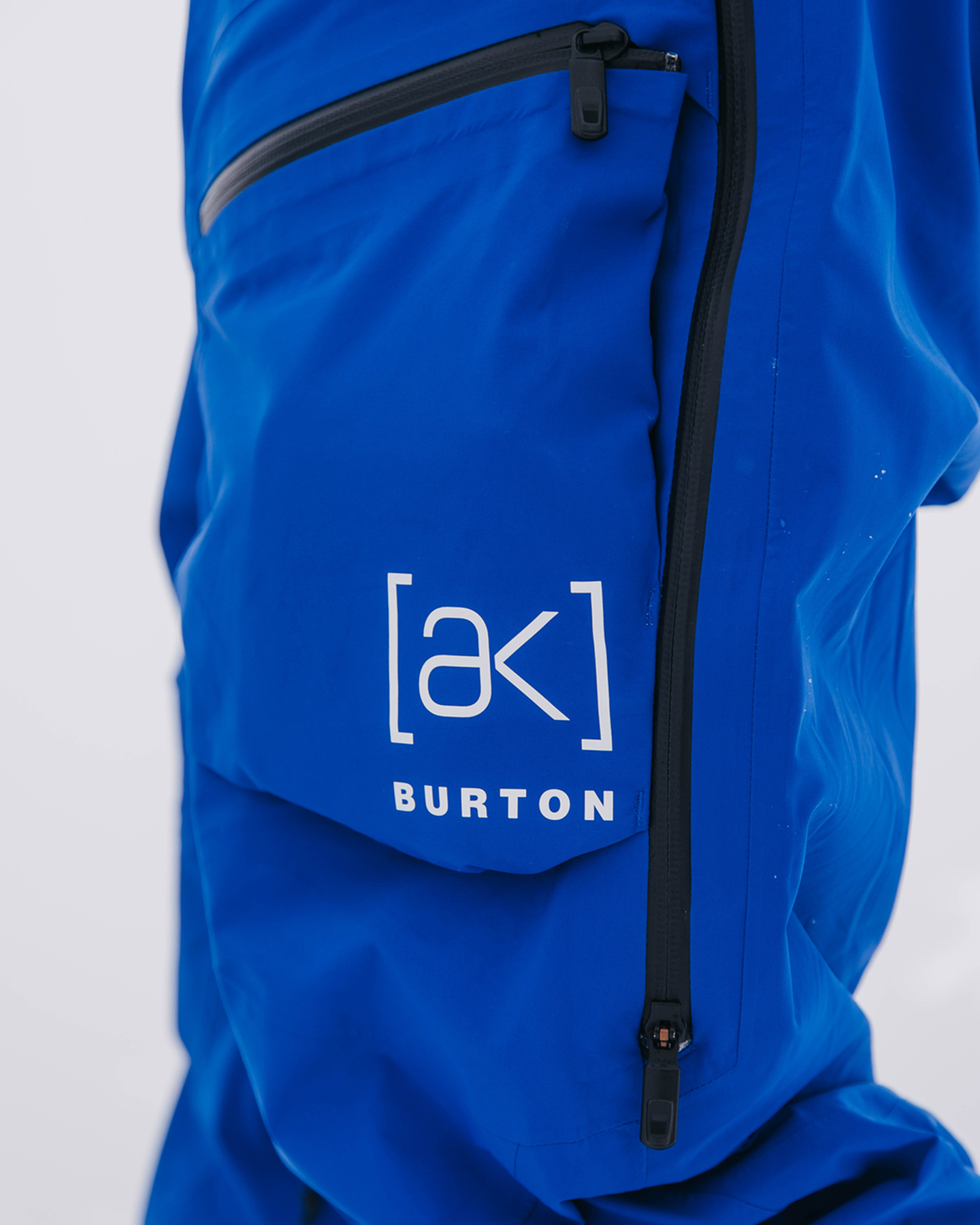 Burton Men's [ak]® Tusk Gore-Tex Pro 3L Hi-Top Snow Bib Pants - Jake Blue Men's Snow Bibs - Trojan Wake Ski Snow