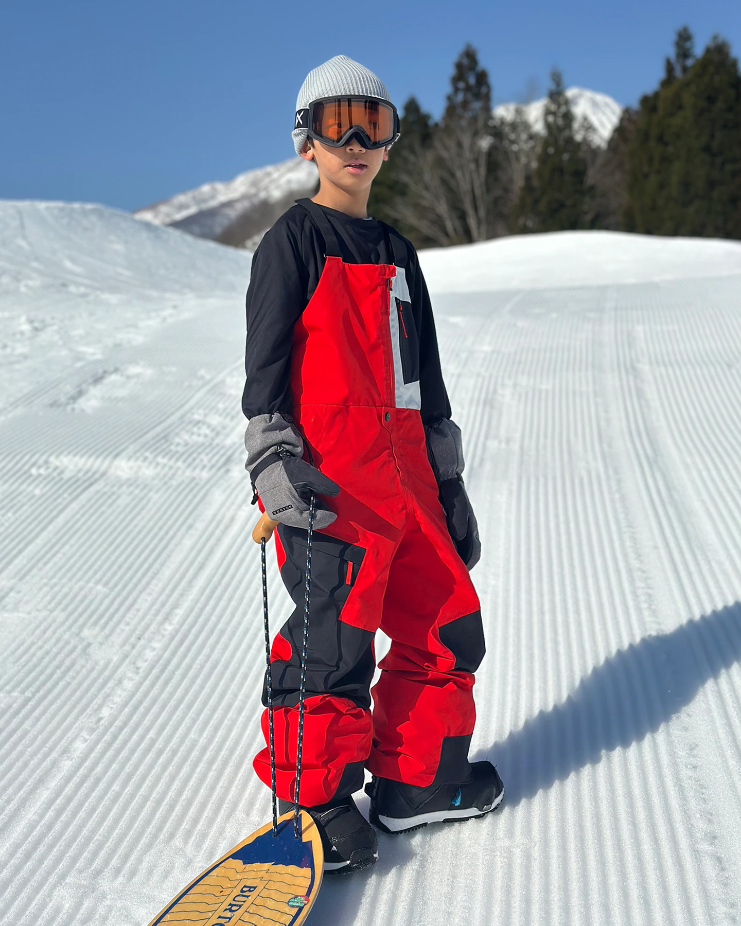 Burton Kids' Powline Gore-Tex 2L Snow Bib Pants - Flame Scarlet / True Black Kids' Snow Bibs - Trojan Wake Ski Snow