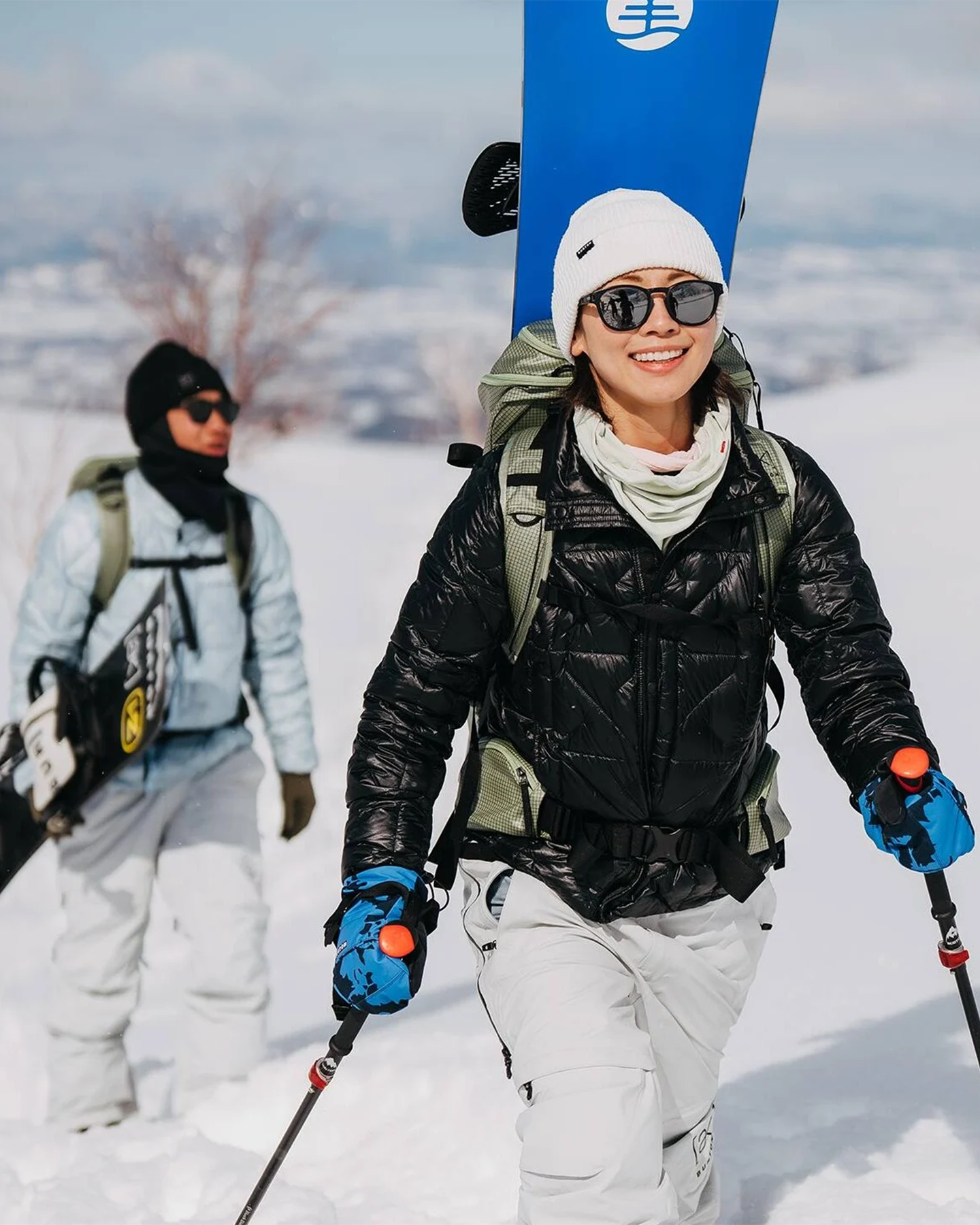 Burton Women's [ak]® Baker Ultralight Down Jacket - True Black Women's Jackets - Trojan Wake Ski Snow