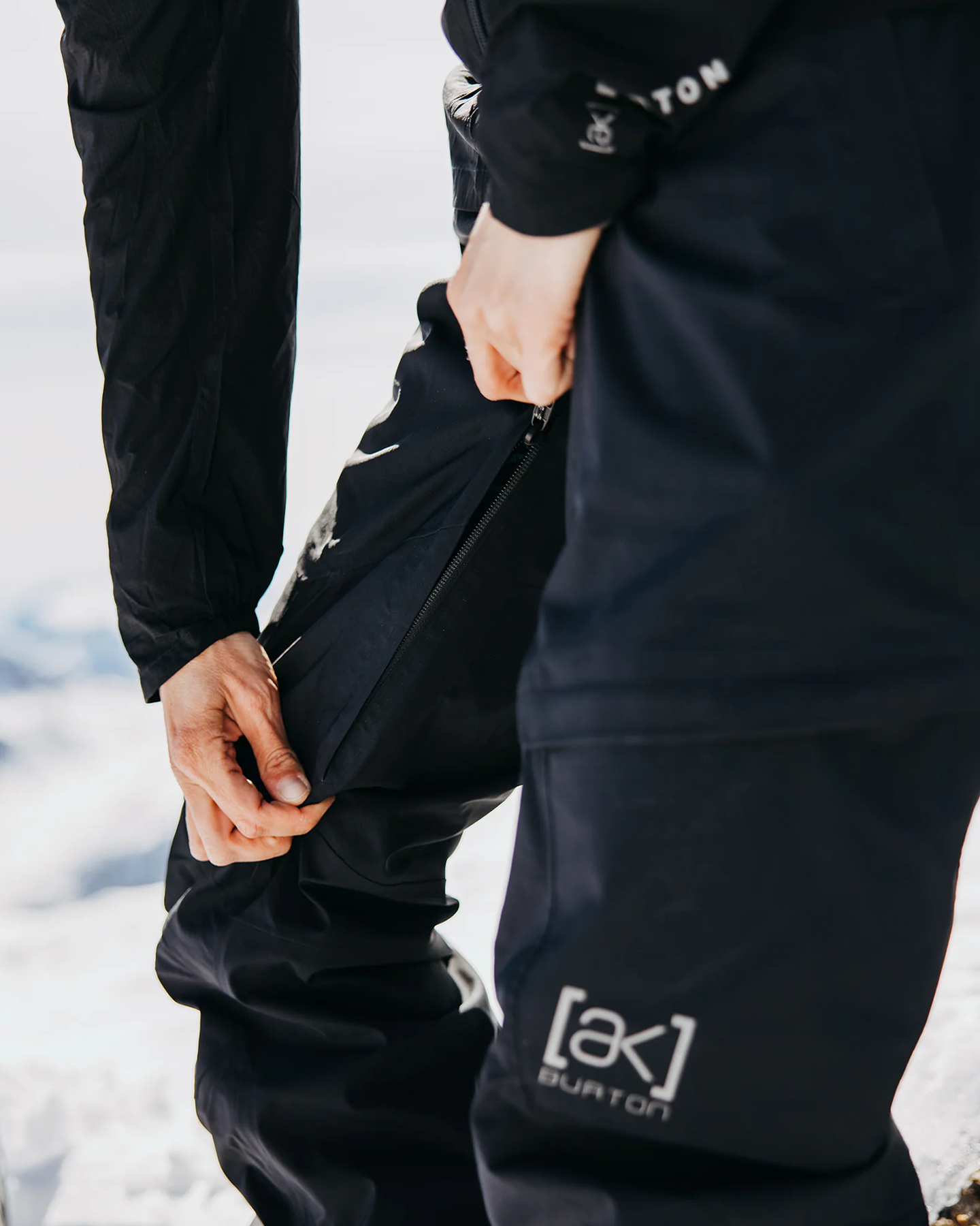 Burton Women's [ak]® Summit GORE-TEX® 2L Insulated Snow Pants - True Black Women's Snow Pants - Trojan Wake Ski Snow