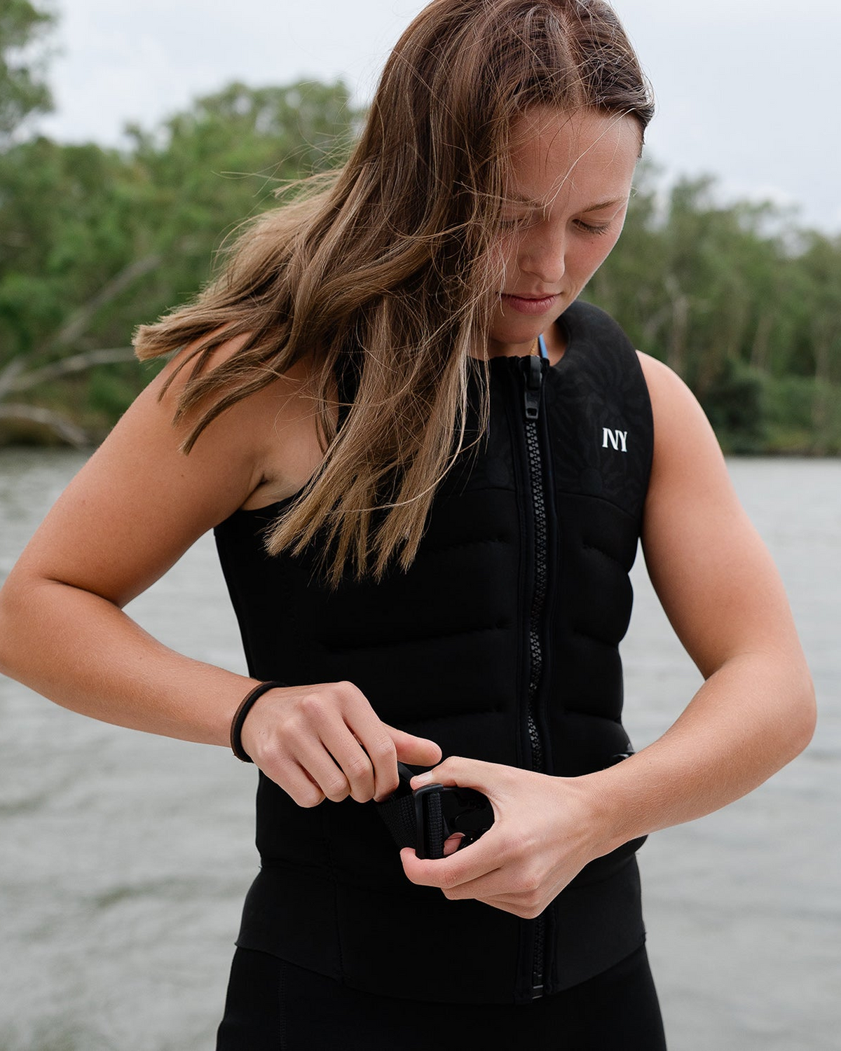 Ivy Women's Sol Vest - Black