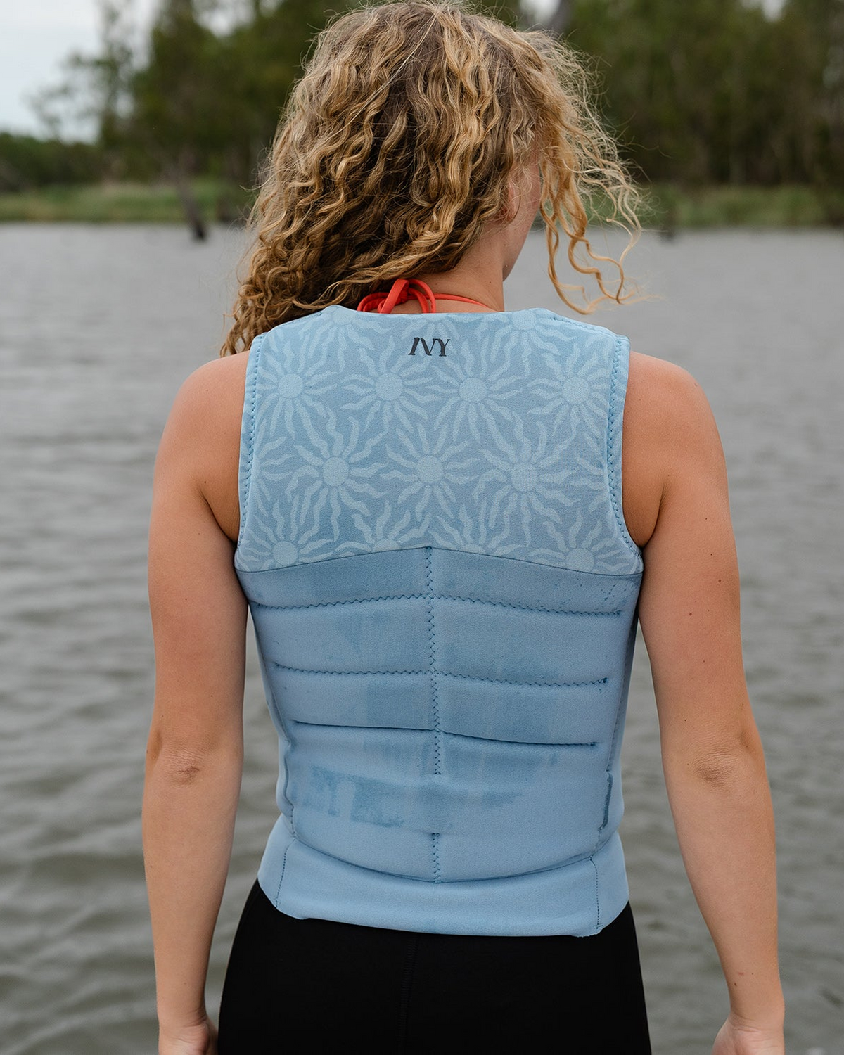 Ivy Women's Sol Vest - Soft Blue