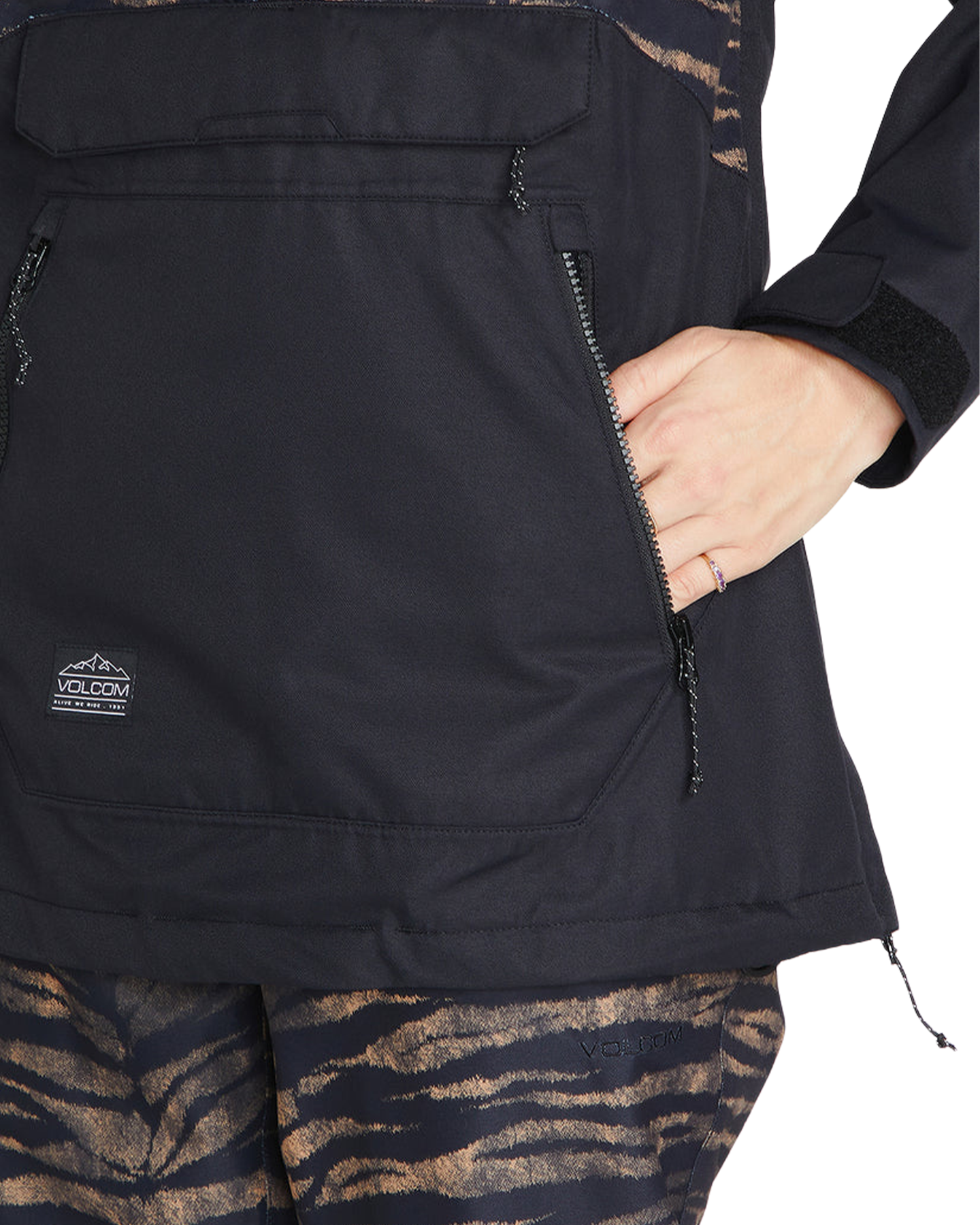 Volcom Mirror Women's Pullover - Tiger Print - 2023 Women's Snow Jackets - Trojan Wake Ski Snow